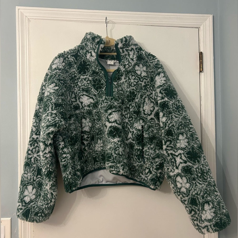 Aritzia TNA Rush Sweater Fleece Pullover Jacket